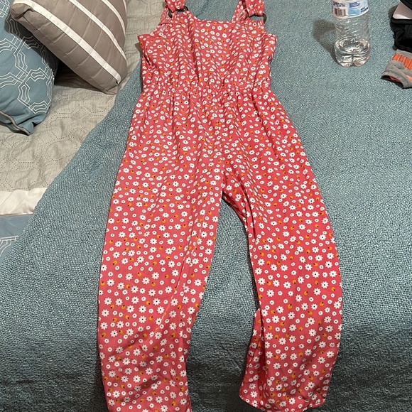 Kids: Size 7 - Picture 2 of 3